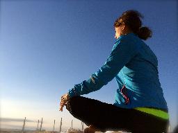 Började dagen med yoga för mig själv på stranden i morse